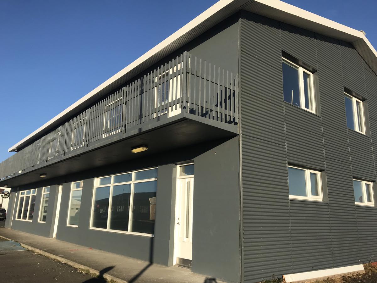 Black Beach Guesthouse Thorlakshofn Экстерьер фото