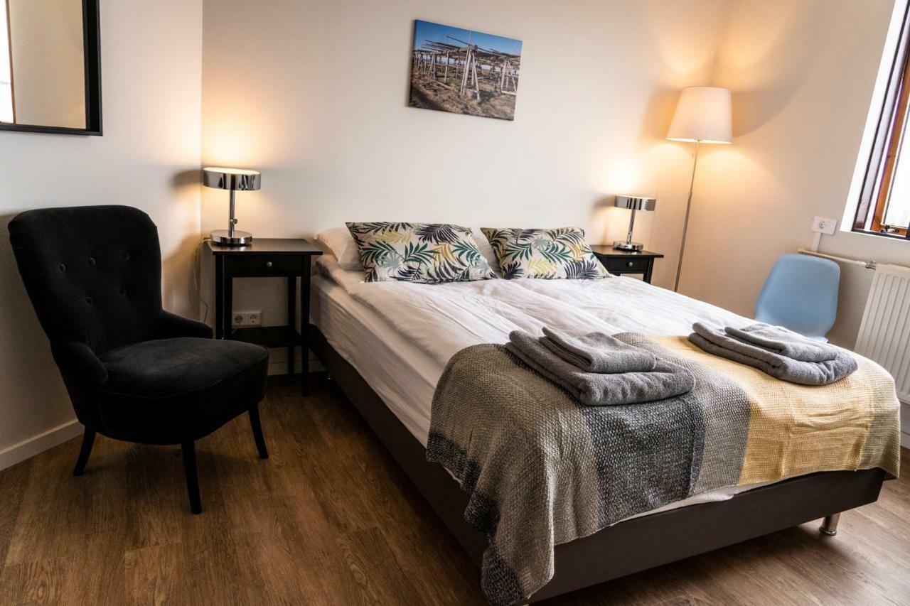 Black Beach Guesthouse Thorlakshofn Экстерьер фото